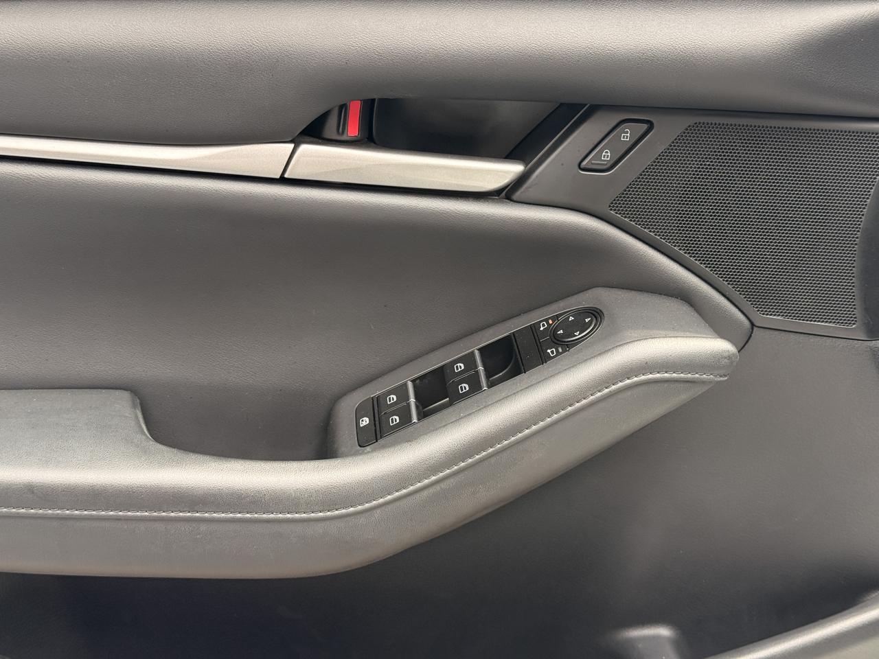 Mazda MAZDA3 Select Hatchback 2021