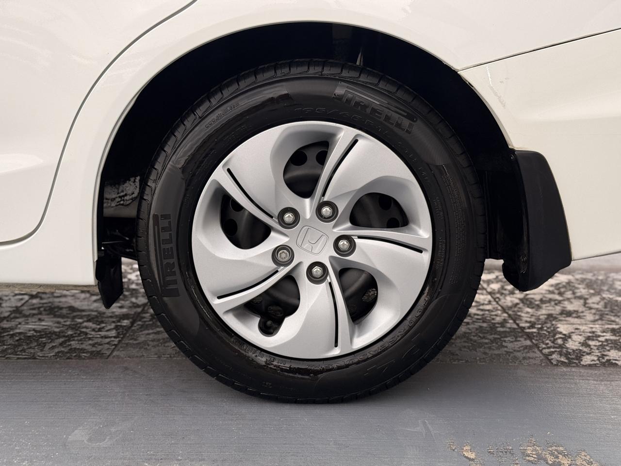 Honda Civic LX 2014