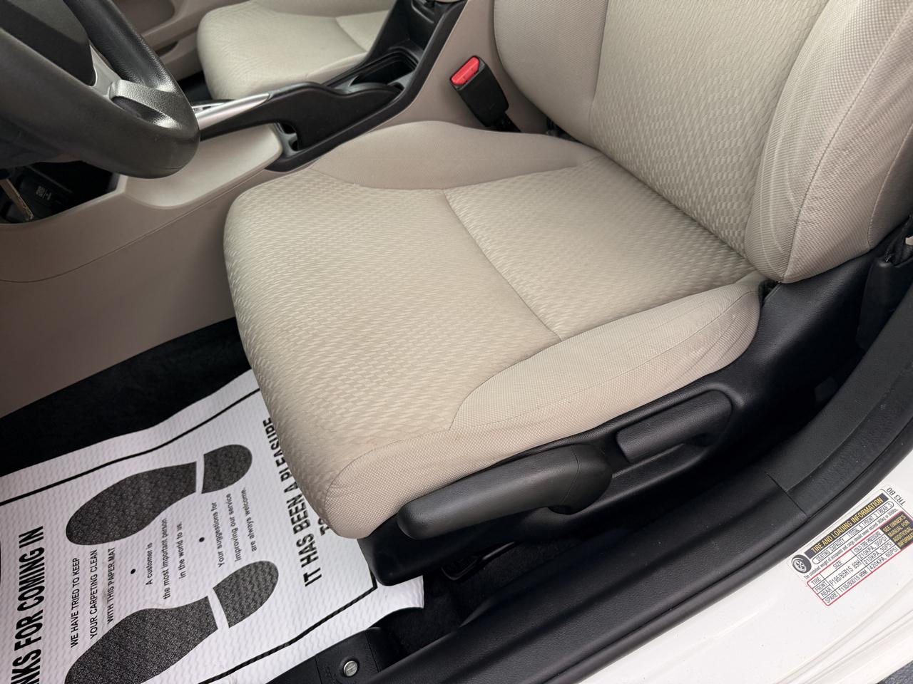 Honda Civic LX 2014