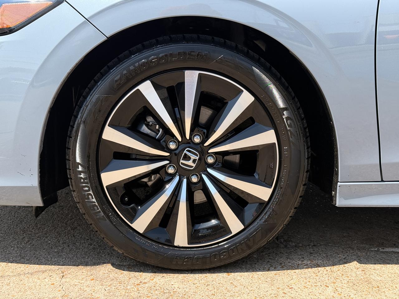 Honda Civic EX Sedan CVT 2024