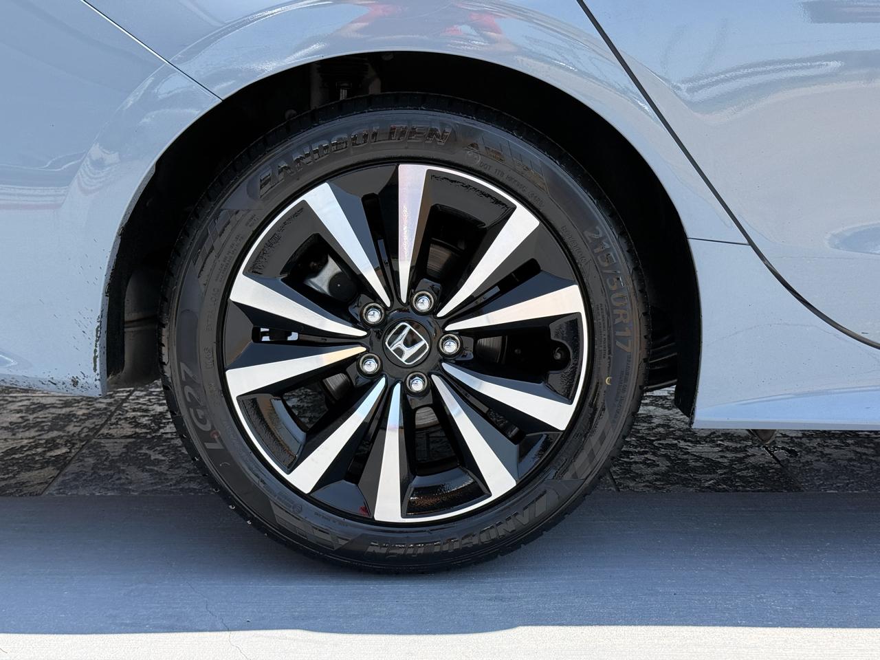 Honda Civic EX Sedan CVT 2024