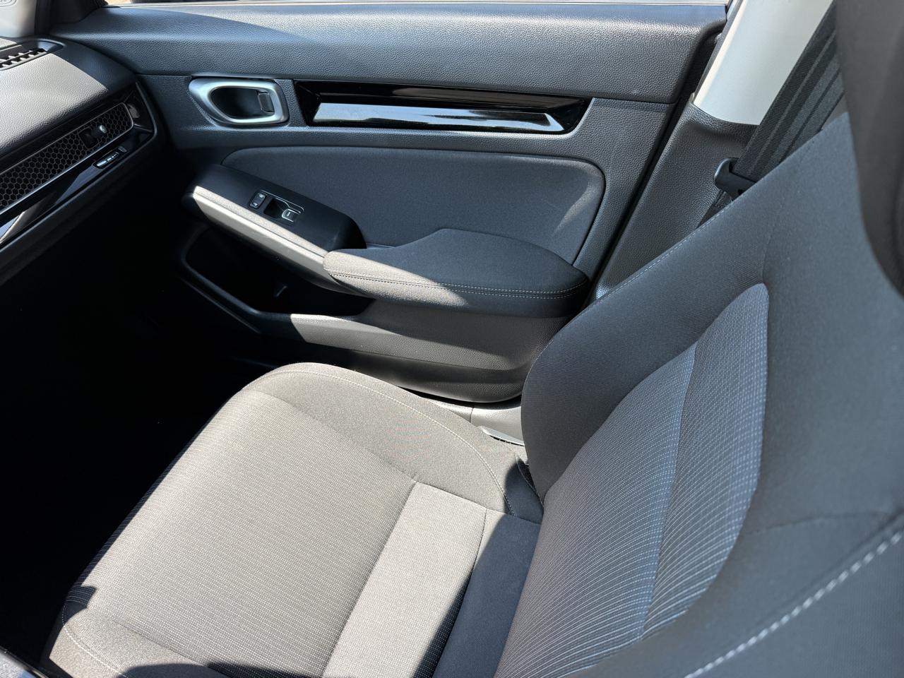 Honda Civic EX Sedan CVT 2024