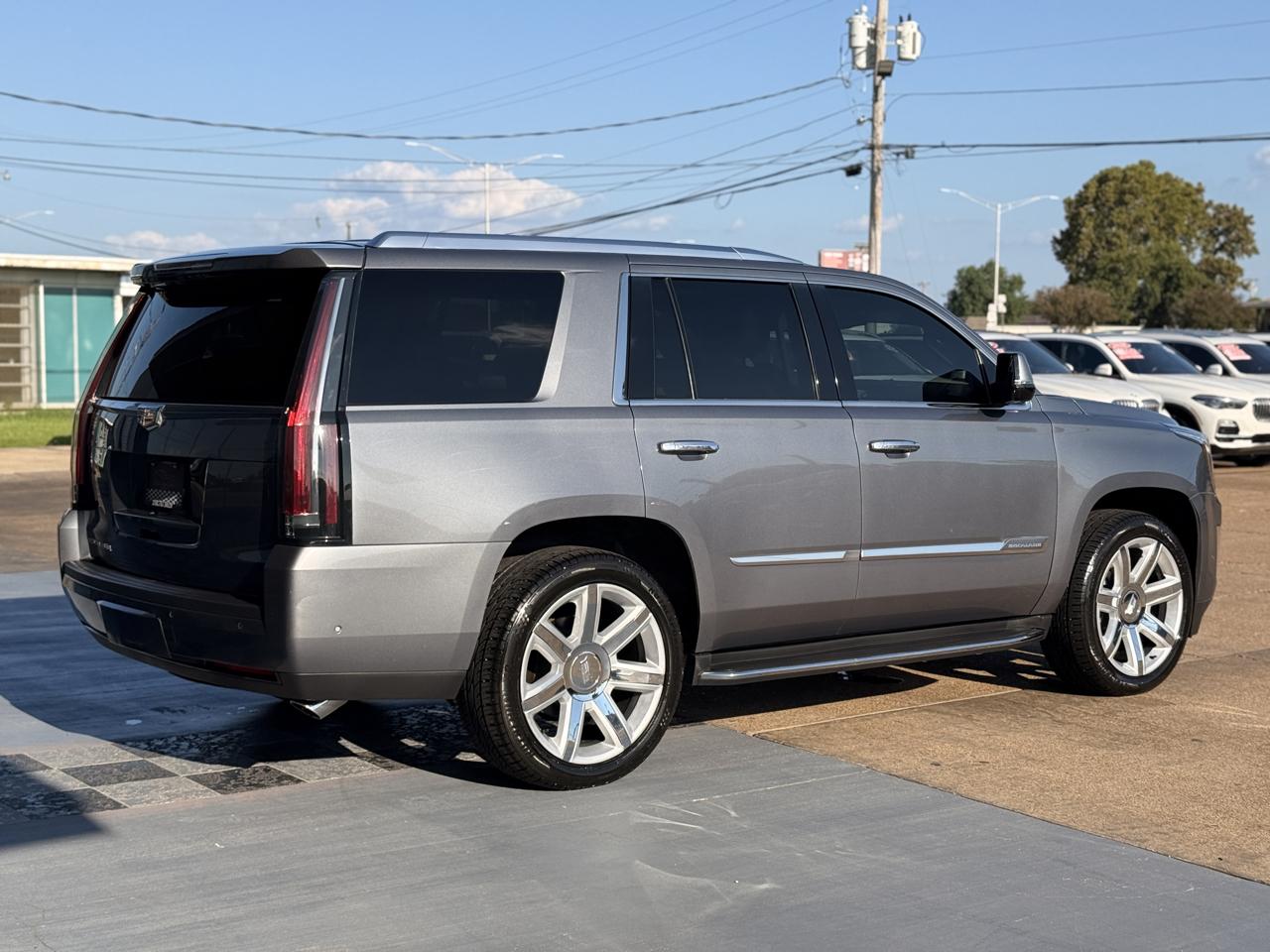 Cadillac Escalade photo 10
