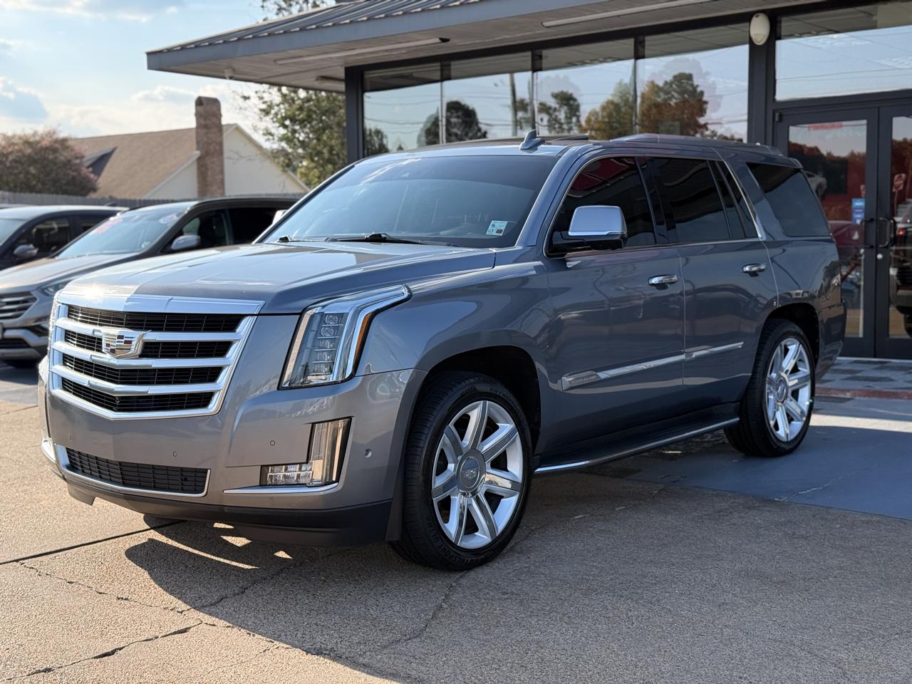 Cadillac Escalade photo 14