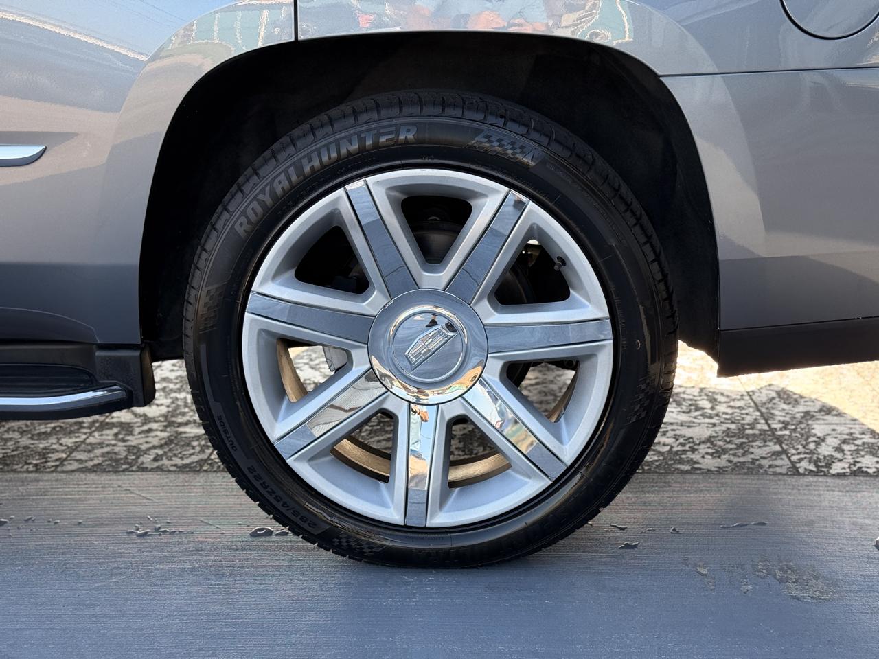 Cadillac Escalade photo 16