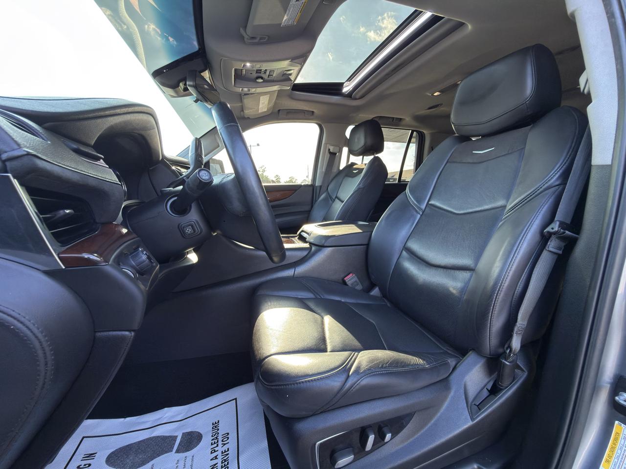 Cadillac Escalade photo 27