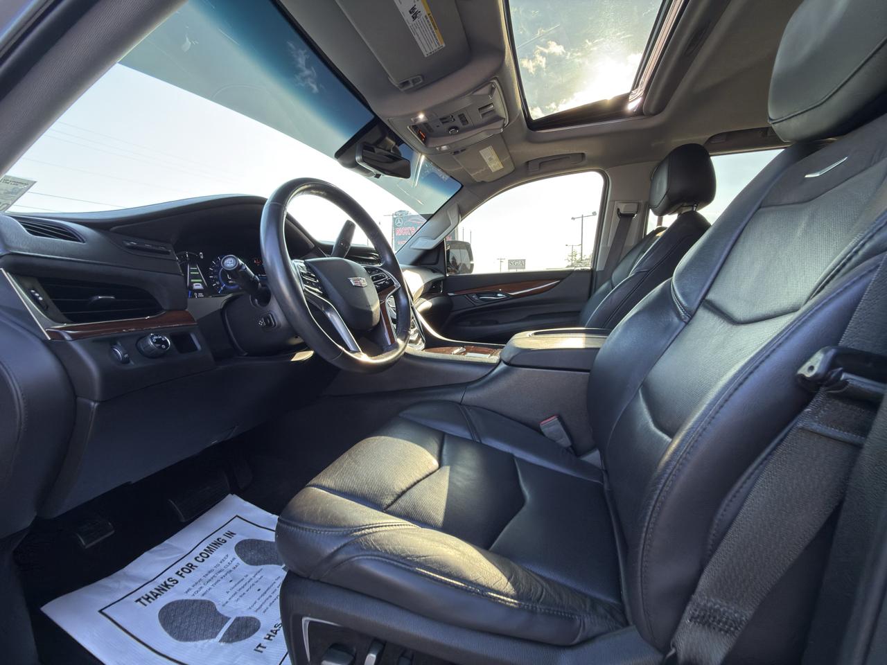 Cadillac Escalade photo 28