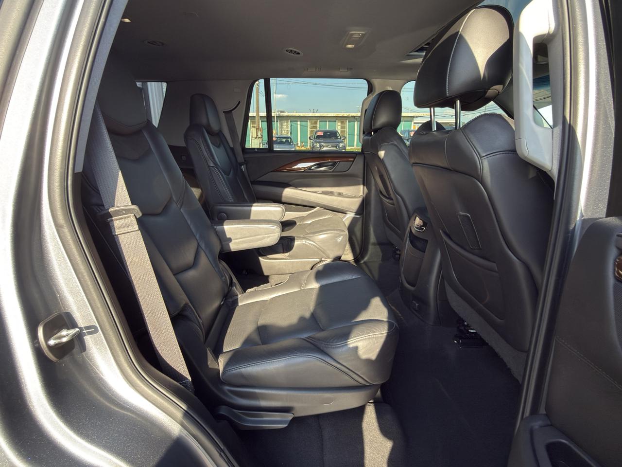 Cadillac Escalade photo 41