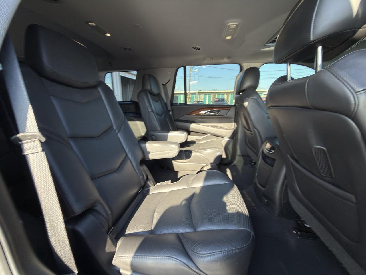 Cadillac Escalade photo 44