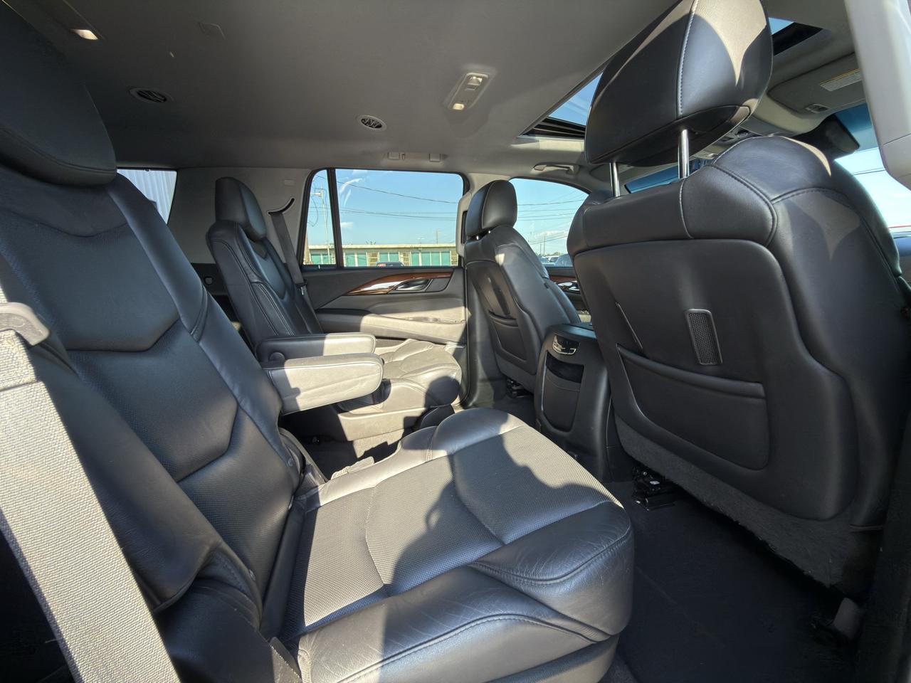 Cadillac Escalade photo 45