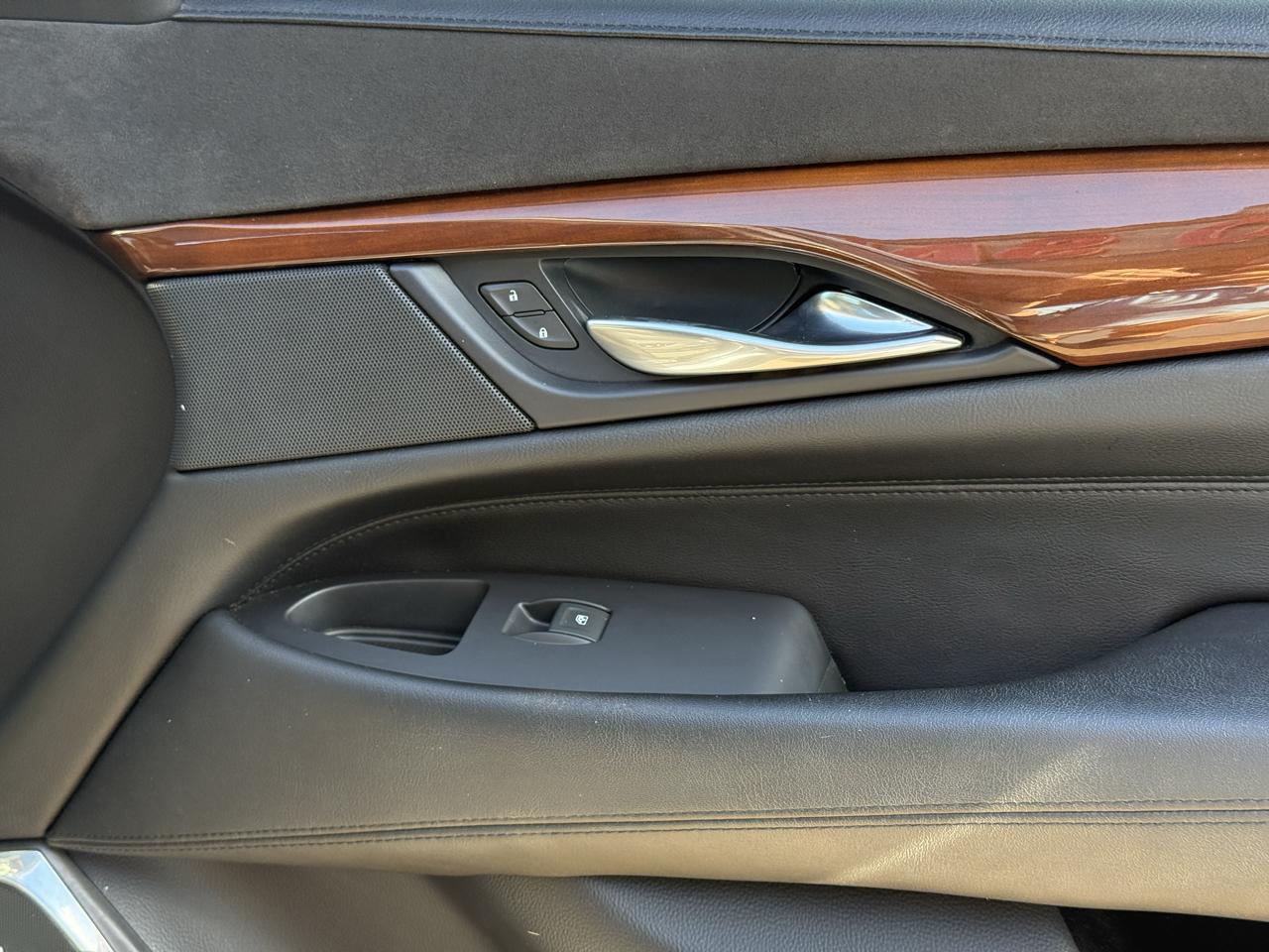 Cadillac Escalade photo 47