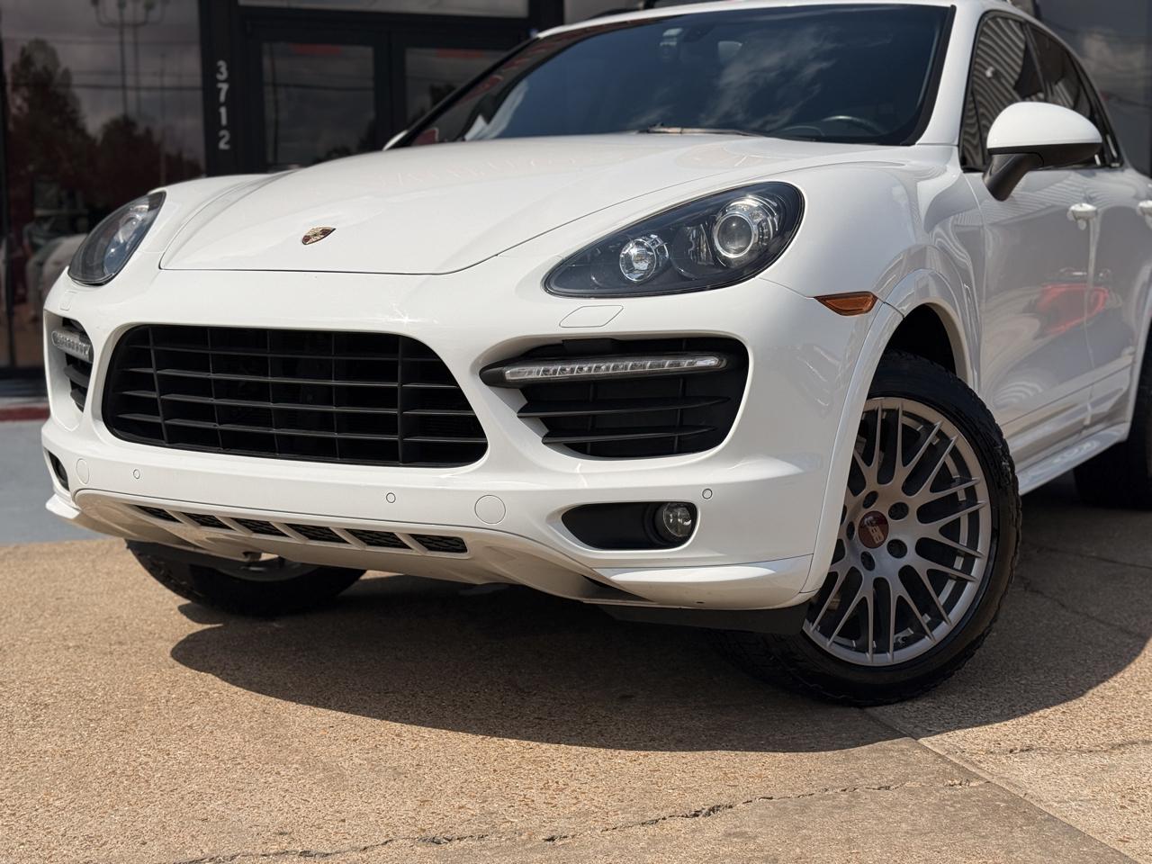 Porsche Cayenne GTS 2014