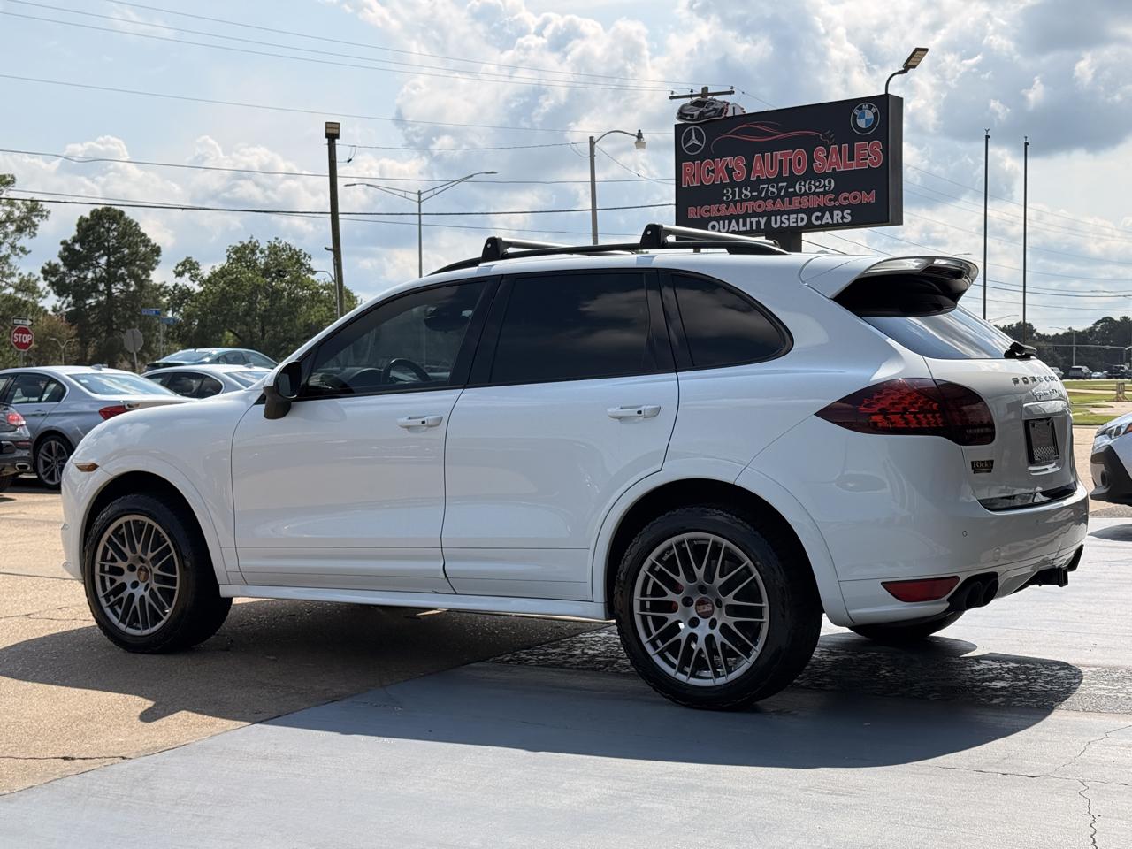 Porsche Cayenne GTS 2014