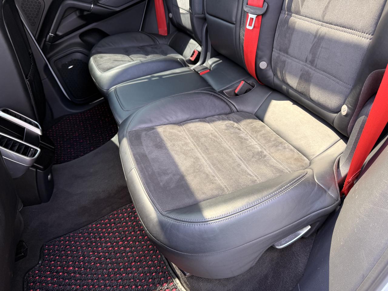 Porsche Cayenne GTS 2014