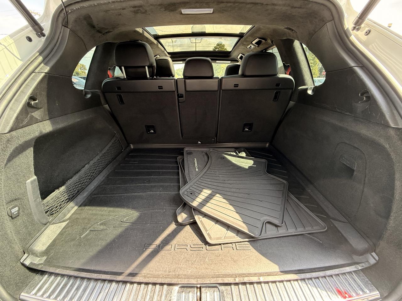 Porsche Cayenne GTS 2014