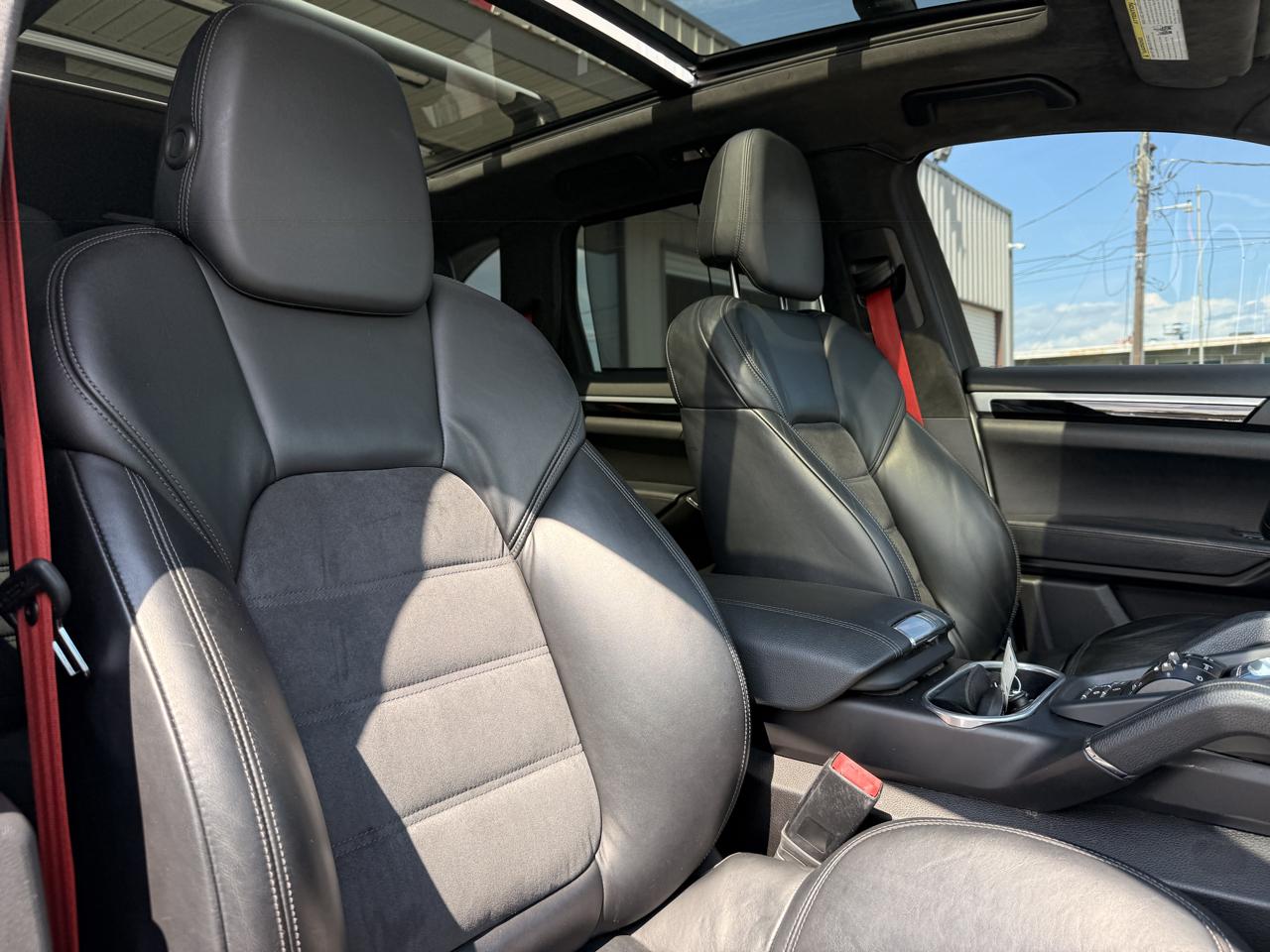 Porsche Cayenne GTS 2014