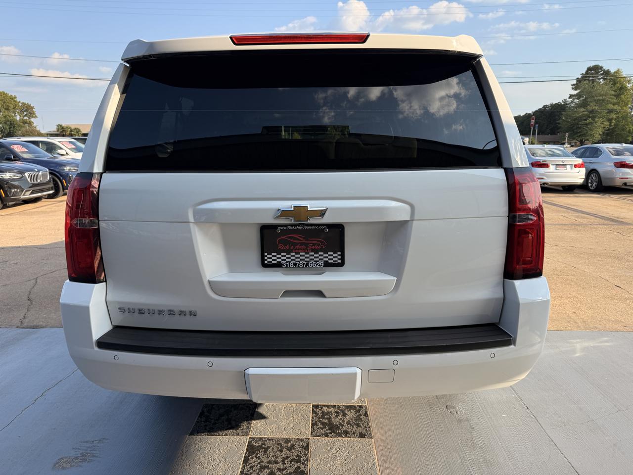 Chevrolet Suburban LT 2WD 2017