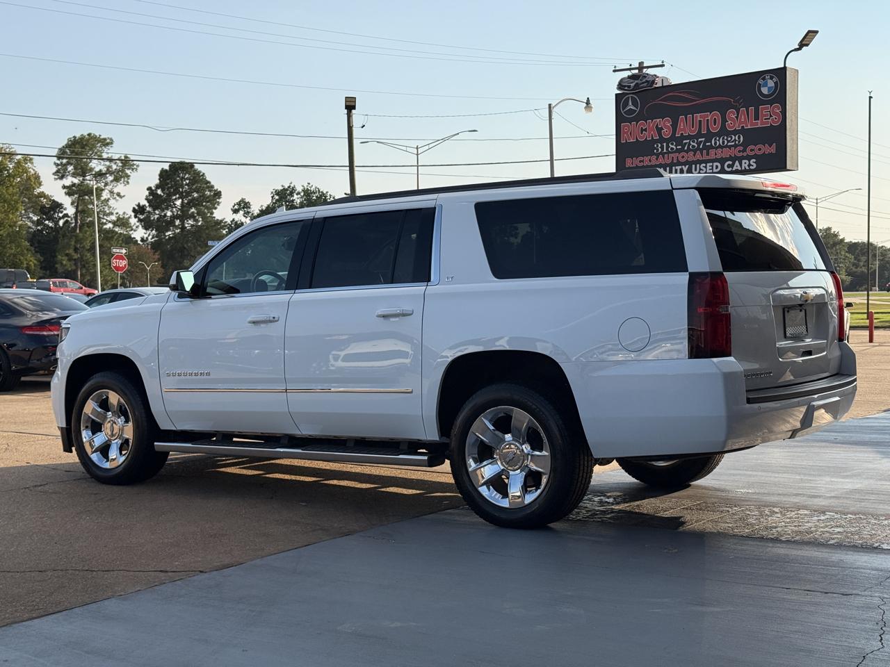 Chevrolet Suburban LT 2WD 2017