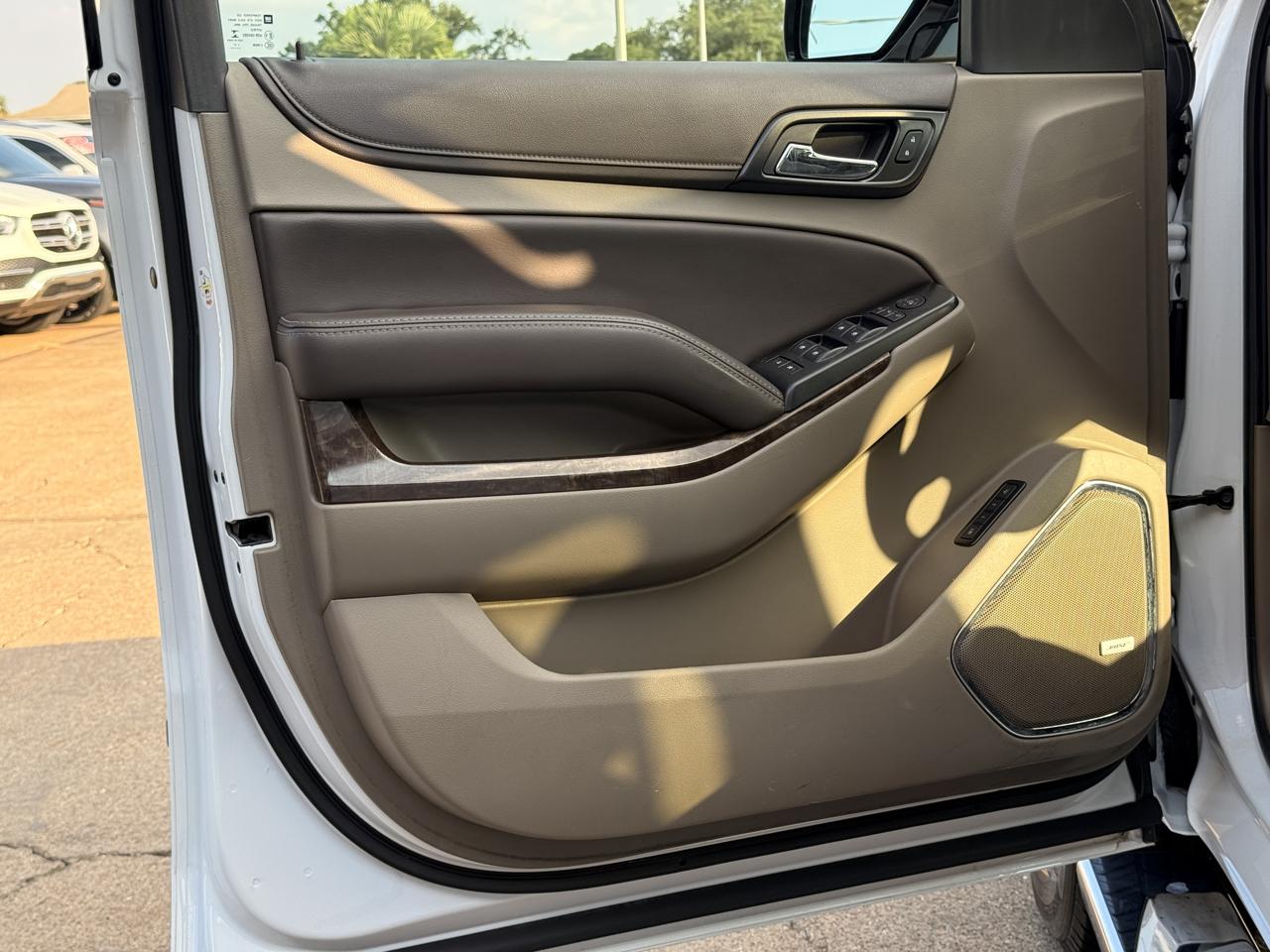 Chevrolet Suburban LT 2WD 2017
