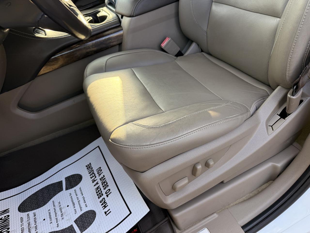 Chevrolet Suburban LT 2WD 2017