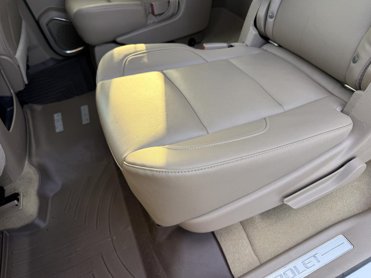 Chevrolet Suburban LT 2WD 2017