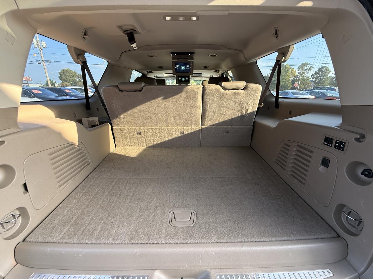 Chevrolet Suburban LT 2WD 2017
