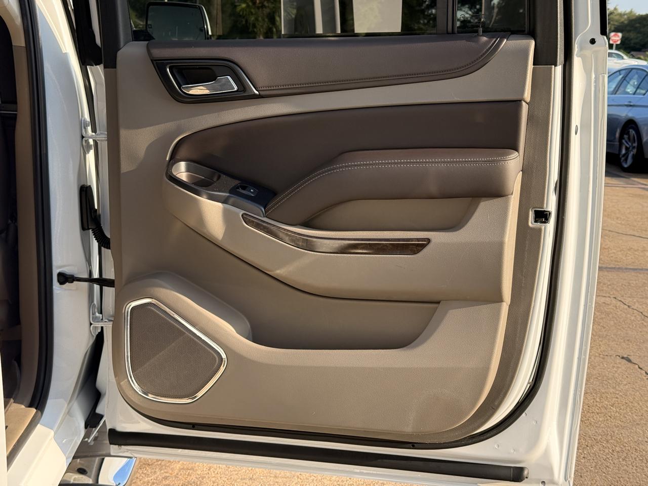 Chevrolet Suburban LT 2WD 2017