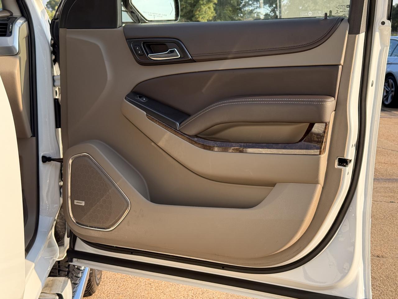 Chevrolet Suburban LT 2WD 2017