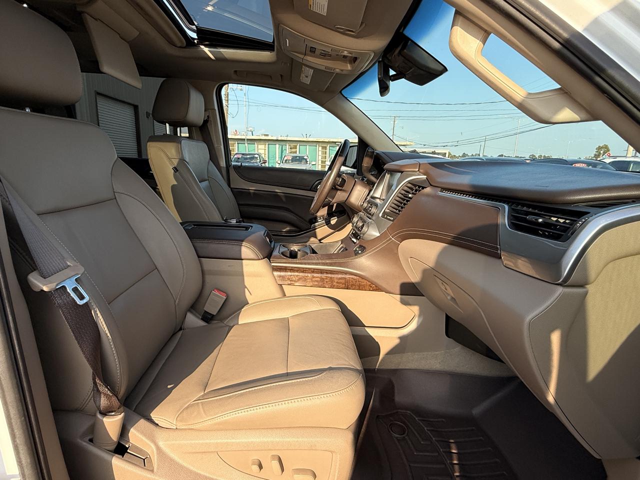 Chevrolet Suburban LT 2WD 2017