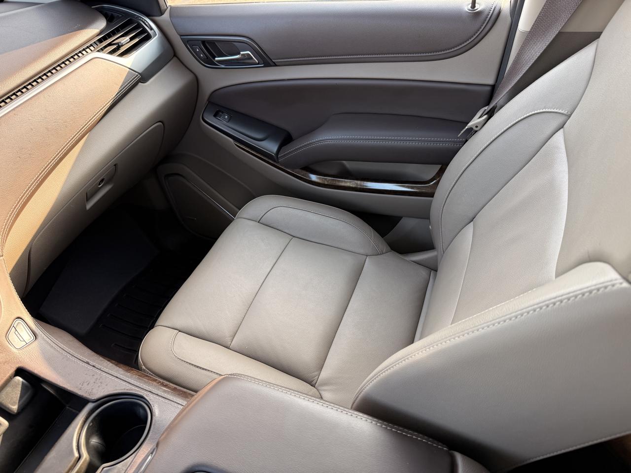 Chevrolet Suburban LT 2WD 2017