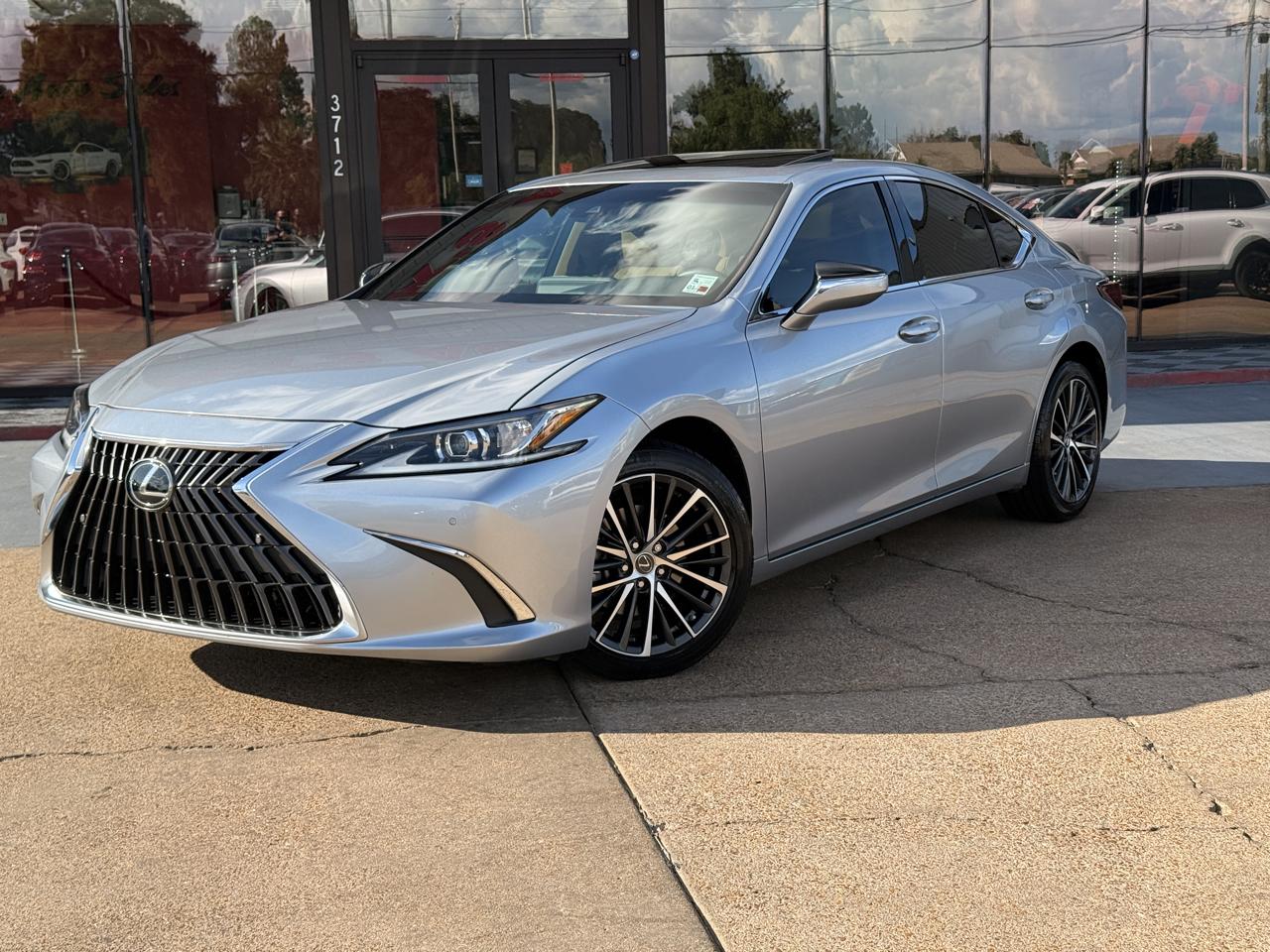 Lexus ES 350 Base 2022