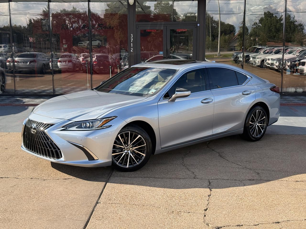 Lexus ES 350 Base 2022