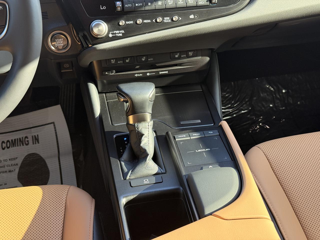 Lexus ES 350 Base 2022