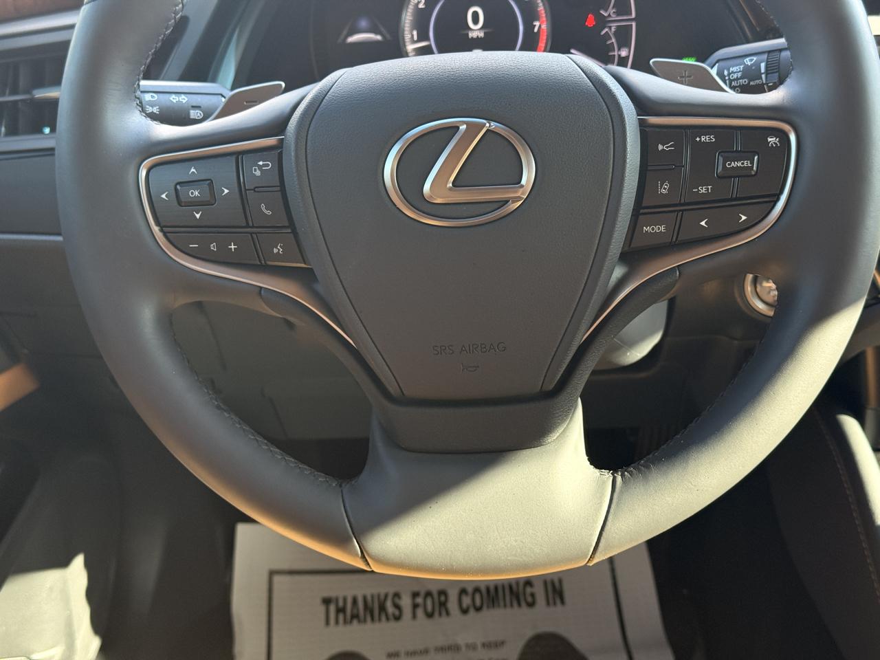 Lexus ES 350 Base 2022