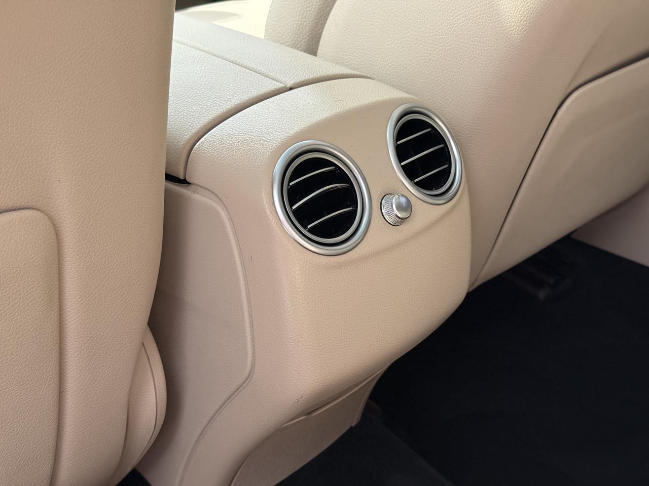 Mercedes-Benz GLC-Class GLC300 2021