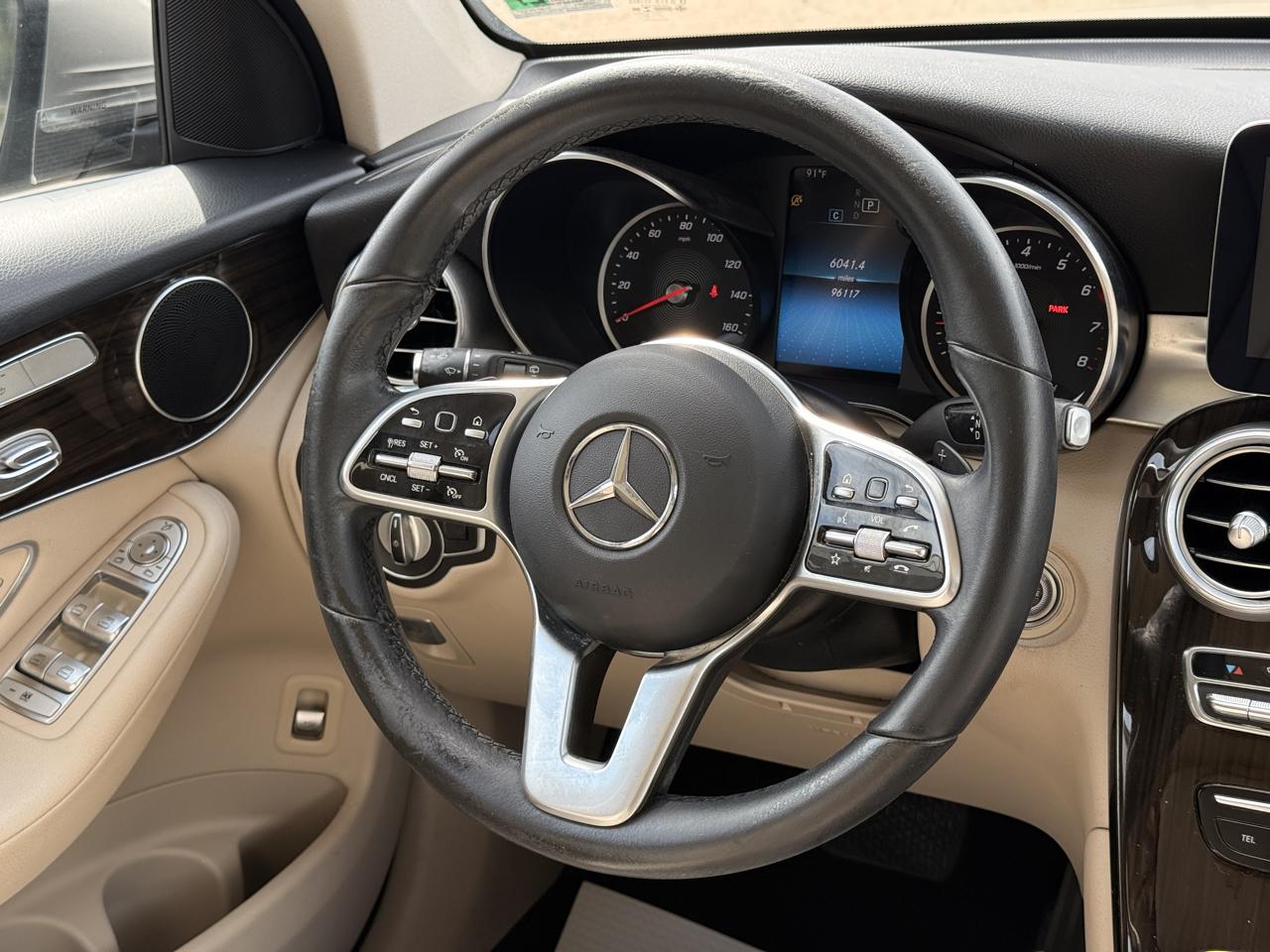 Mercedes-Benz GLC-Class GLC300 2021
