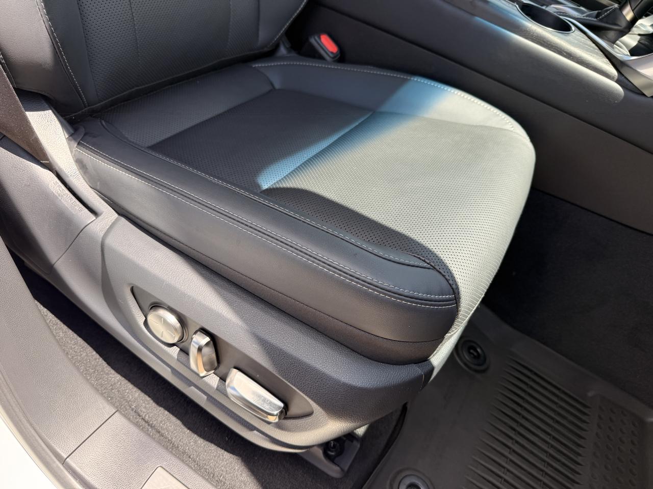 Lexus LX Premium 2024