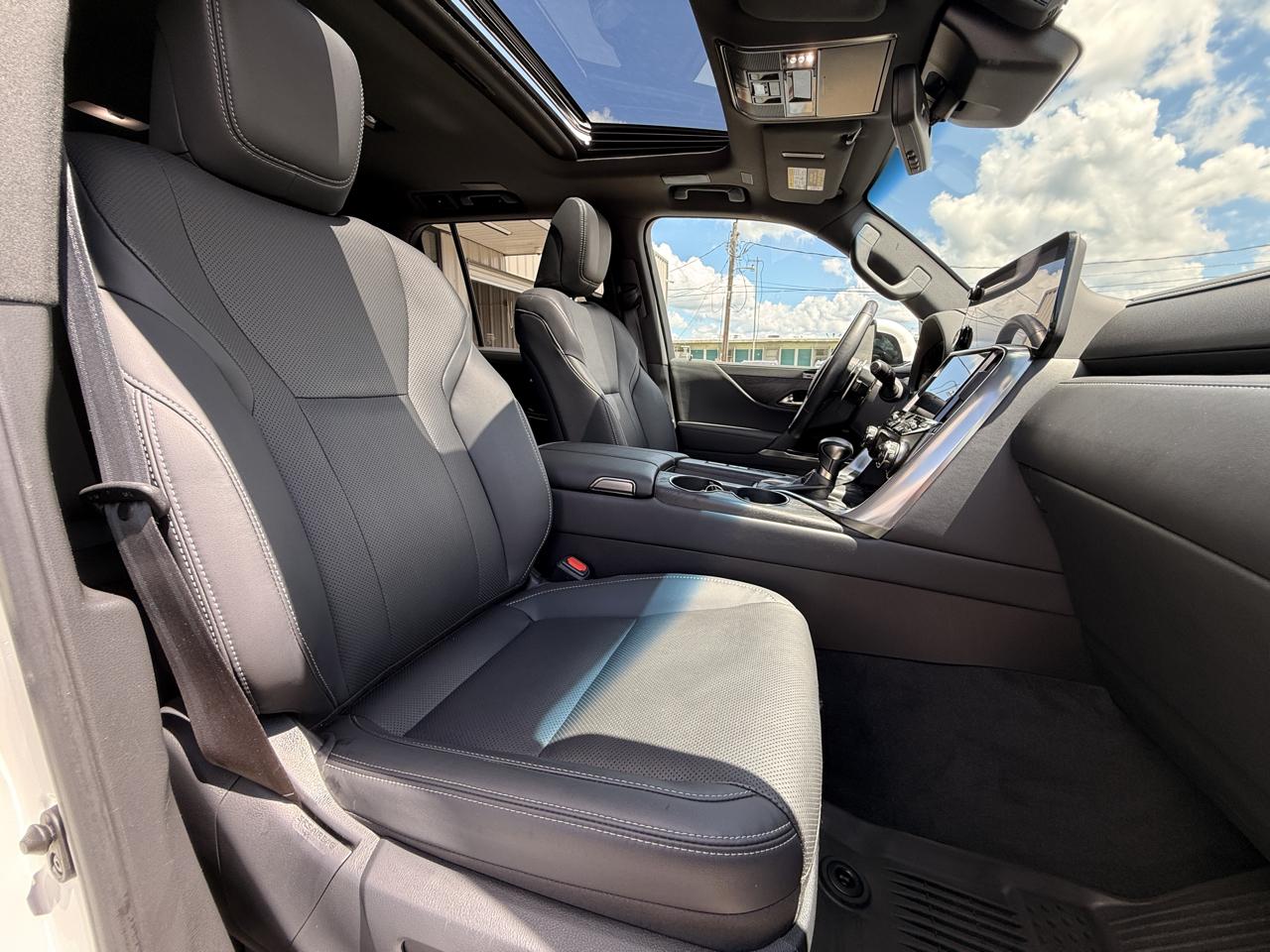 Lexus LX Premium 2024