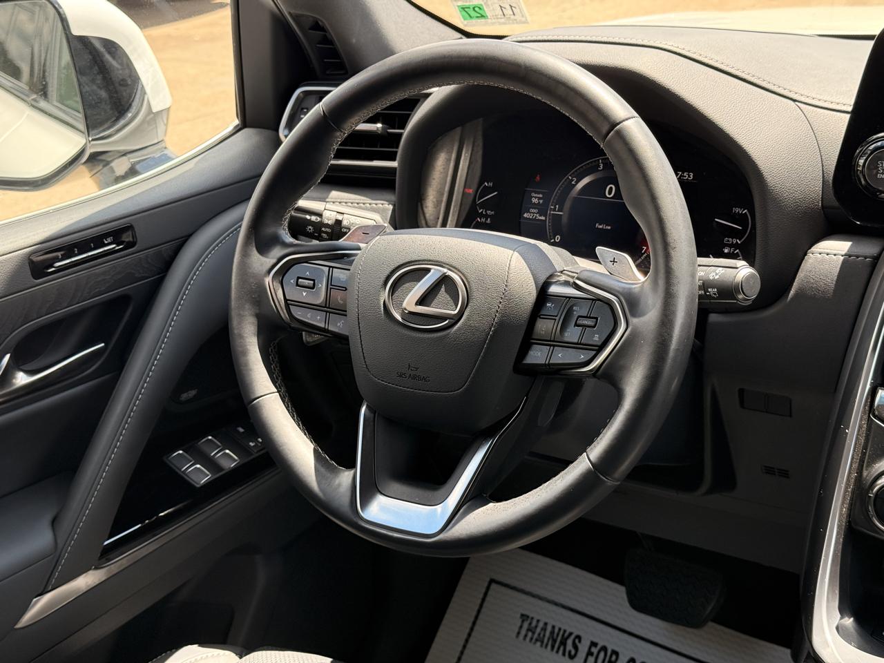 Lexus LX Premium 2024