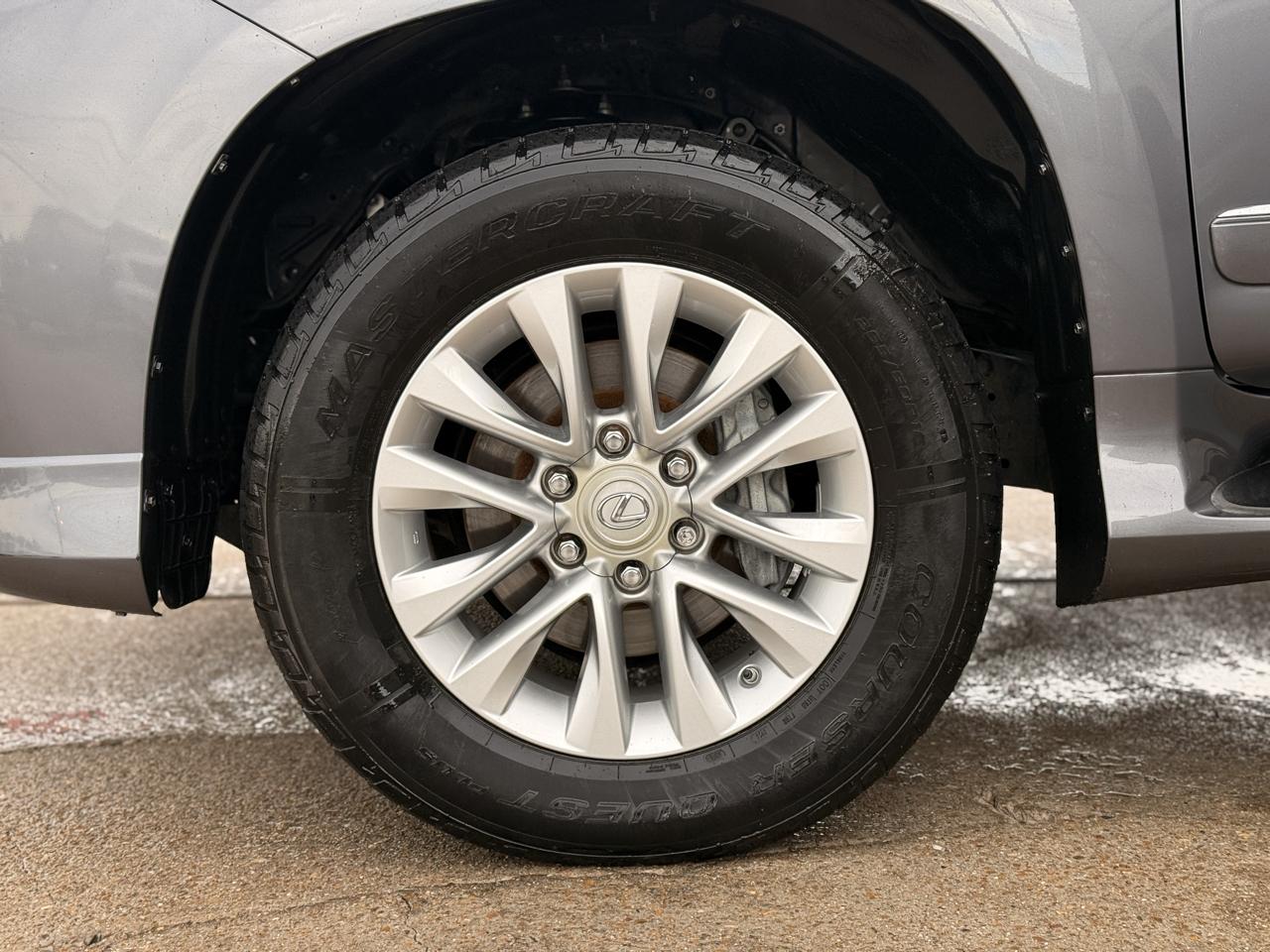 Lexus GX 460 Base 2017
