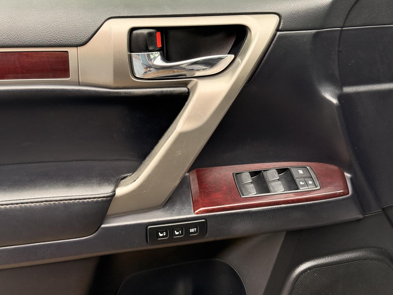 Lexus GX 460 Base 2017