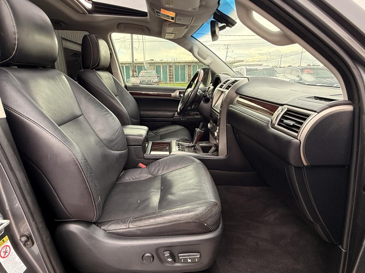 Lexus GX 460 Base 2017