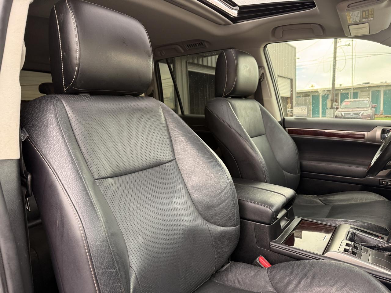 Lexus GX 460 Base 2017