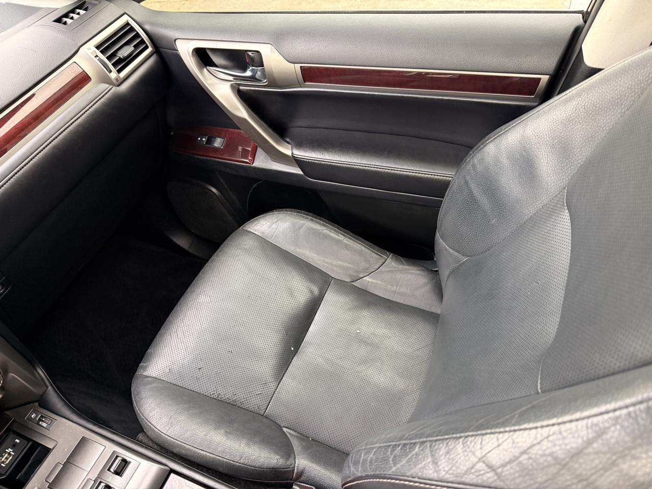 Lexus GX 460 Base 2017