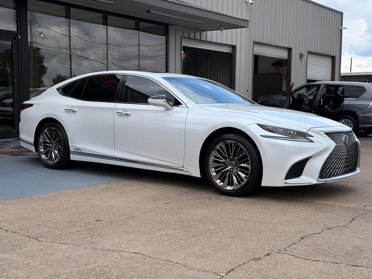 Lexus LS 500h Base 2019