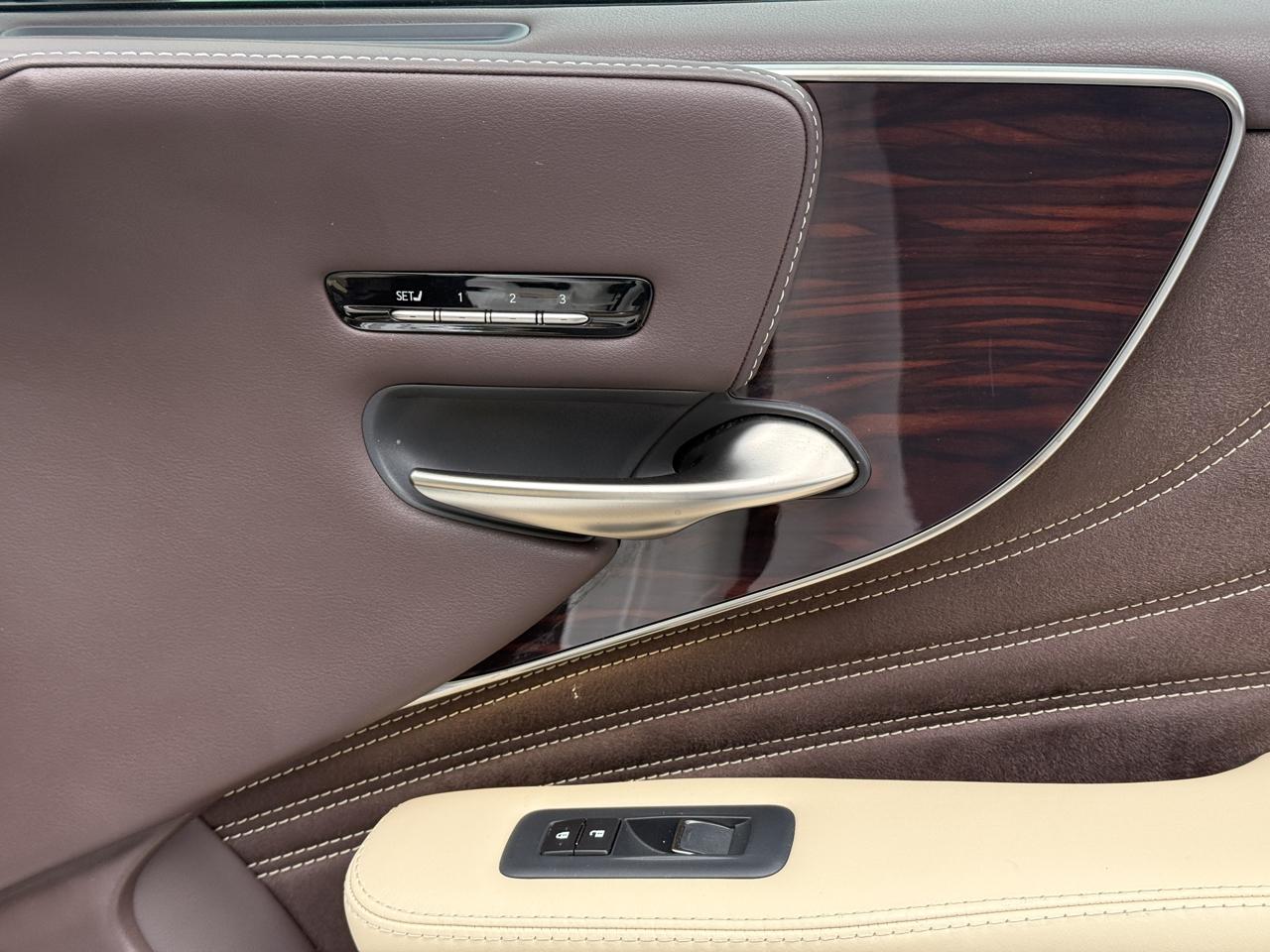 Lexus LS 500h Base 2019