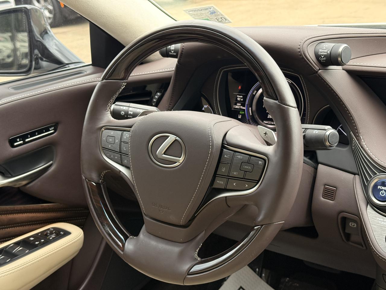 Lexus LS 500h Base 2019