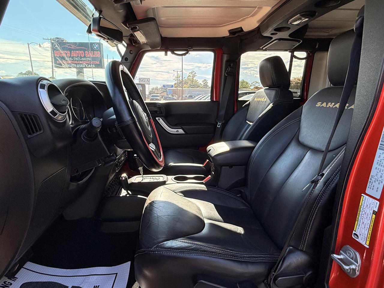 Jeep Wrangler Unlimited Sahara 4WD 2015