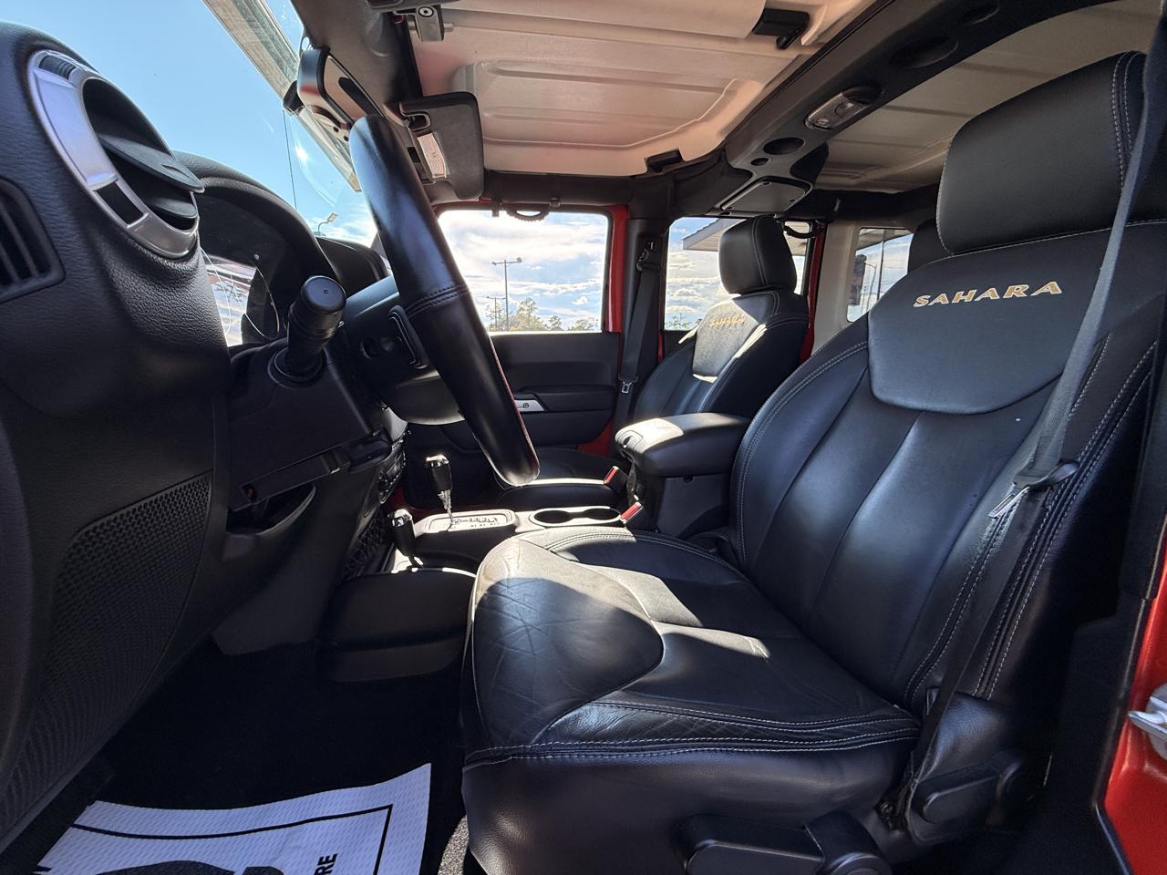 Jeep Wrangler Unlimited Sahara 4WD 2015