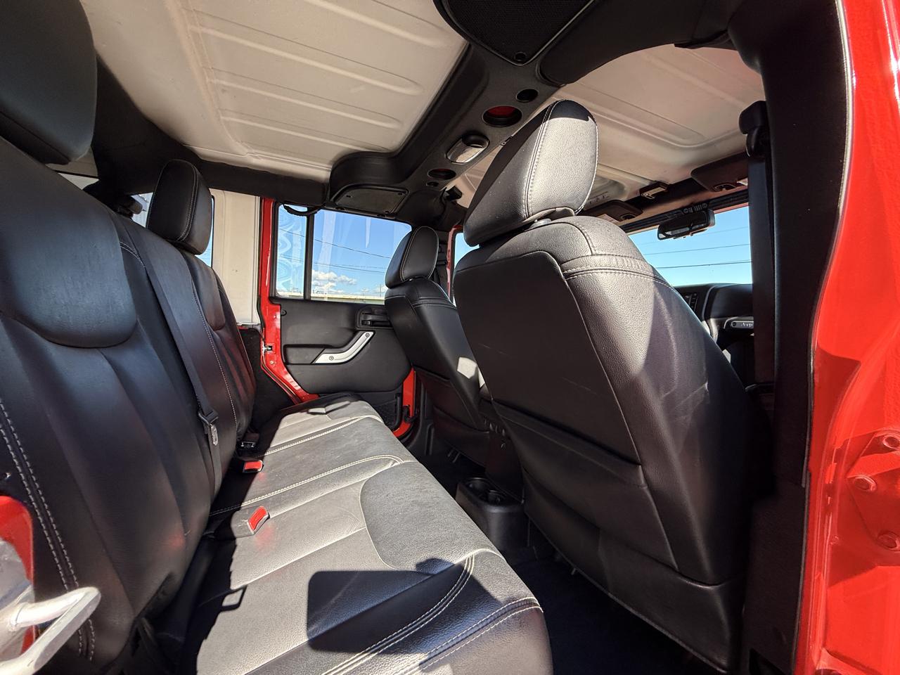 Jeep Wrangler Unlimited Sahara 4WD 2015